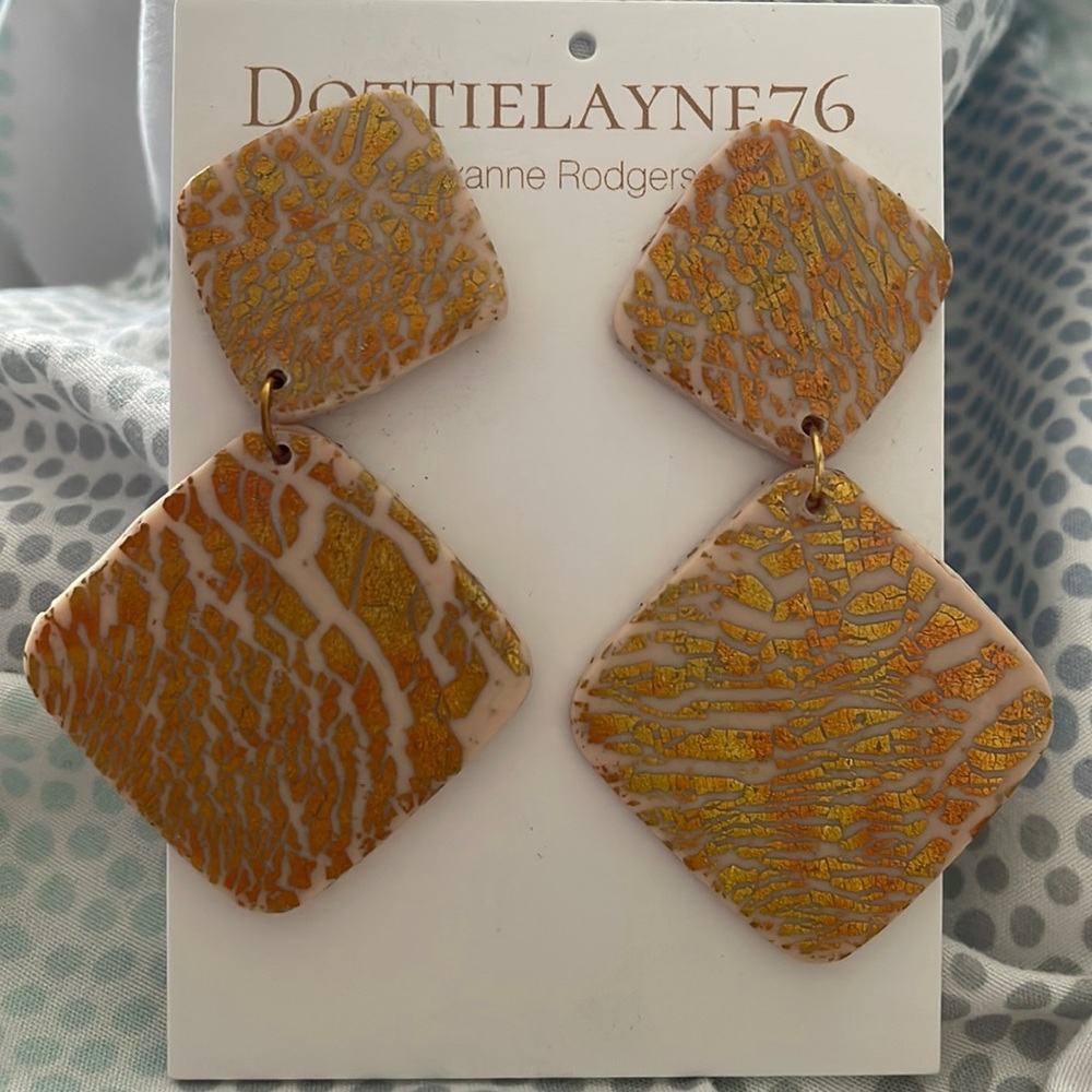 DOTTIELAYNE76 gold earrings